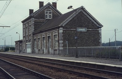 COURRIERE  81-6332.jpg